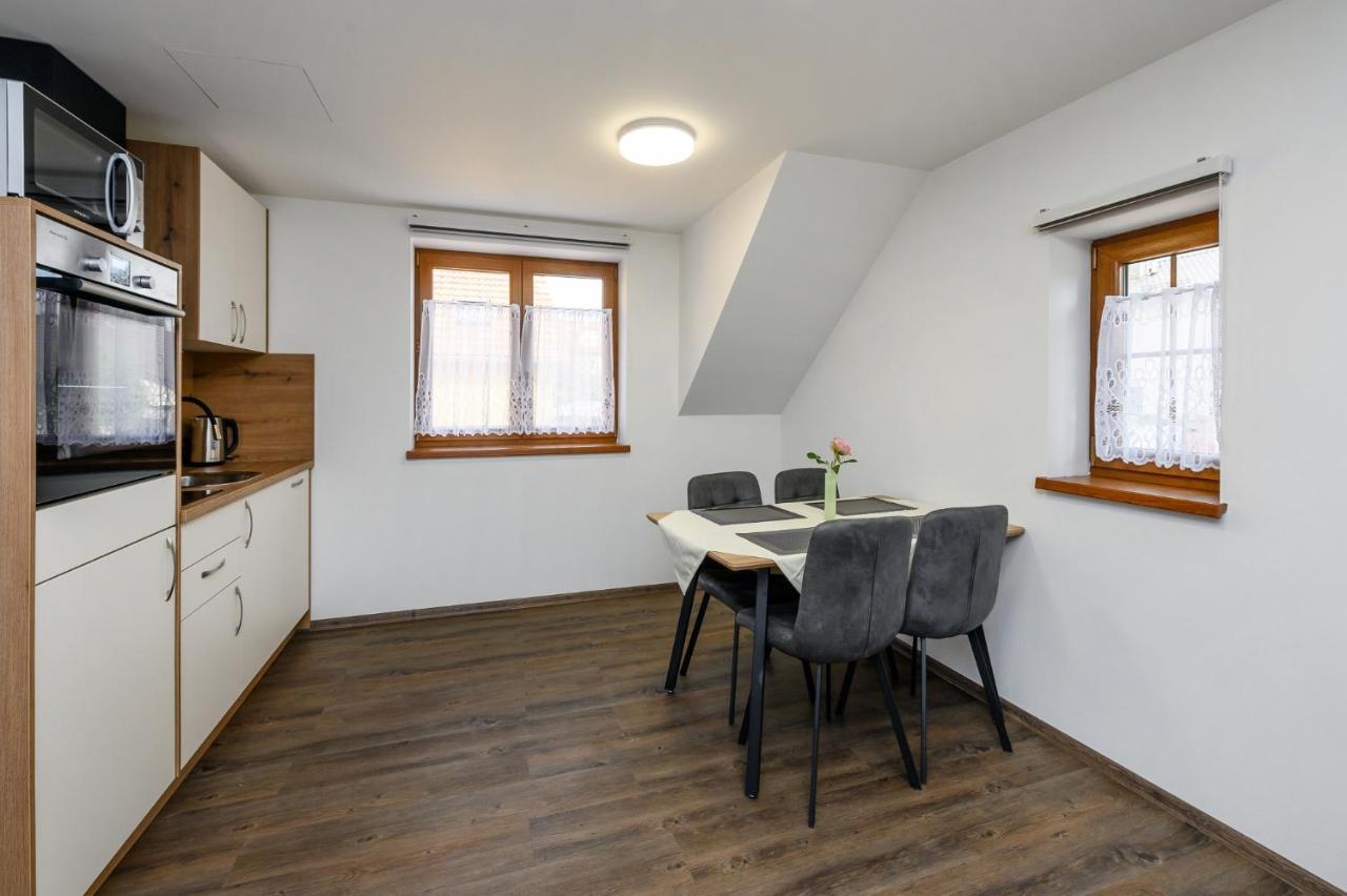 Zavetri Apartment *